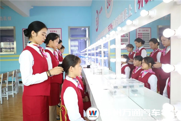 2021中高考在即，女生學什么專業有前途?