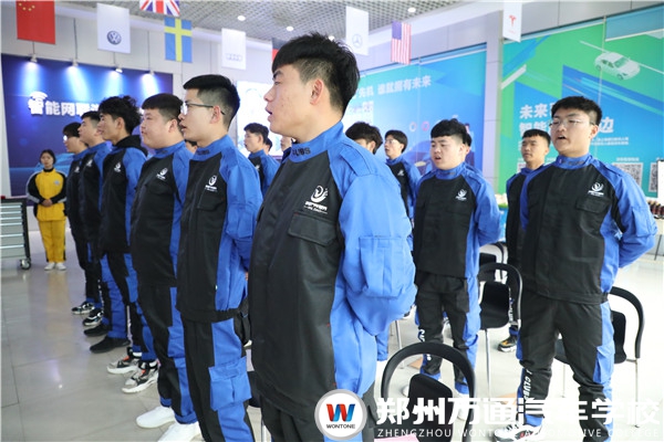 萬通教學(xué)模式大揭秘!萬通學(xué)子的原因在這里!