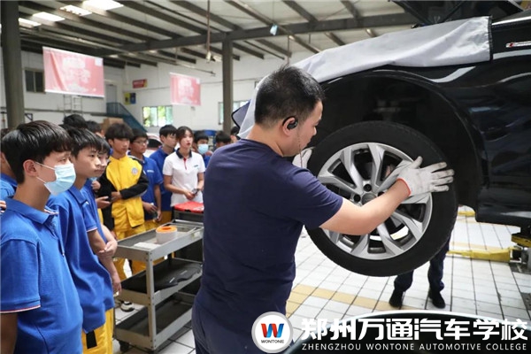 一文讀懂鄭州萬(wàn)通創(chuàng)就業(yè)服務(wù)政策