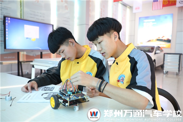 學汽車技術有前途嗎，市場發展怎么樣？