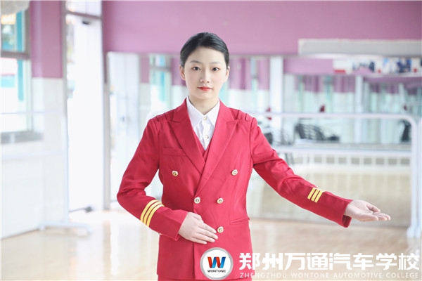 新生故事 | 朱妍妍：不止于乘務員，更想成為一名乘務長！